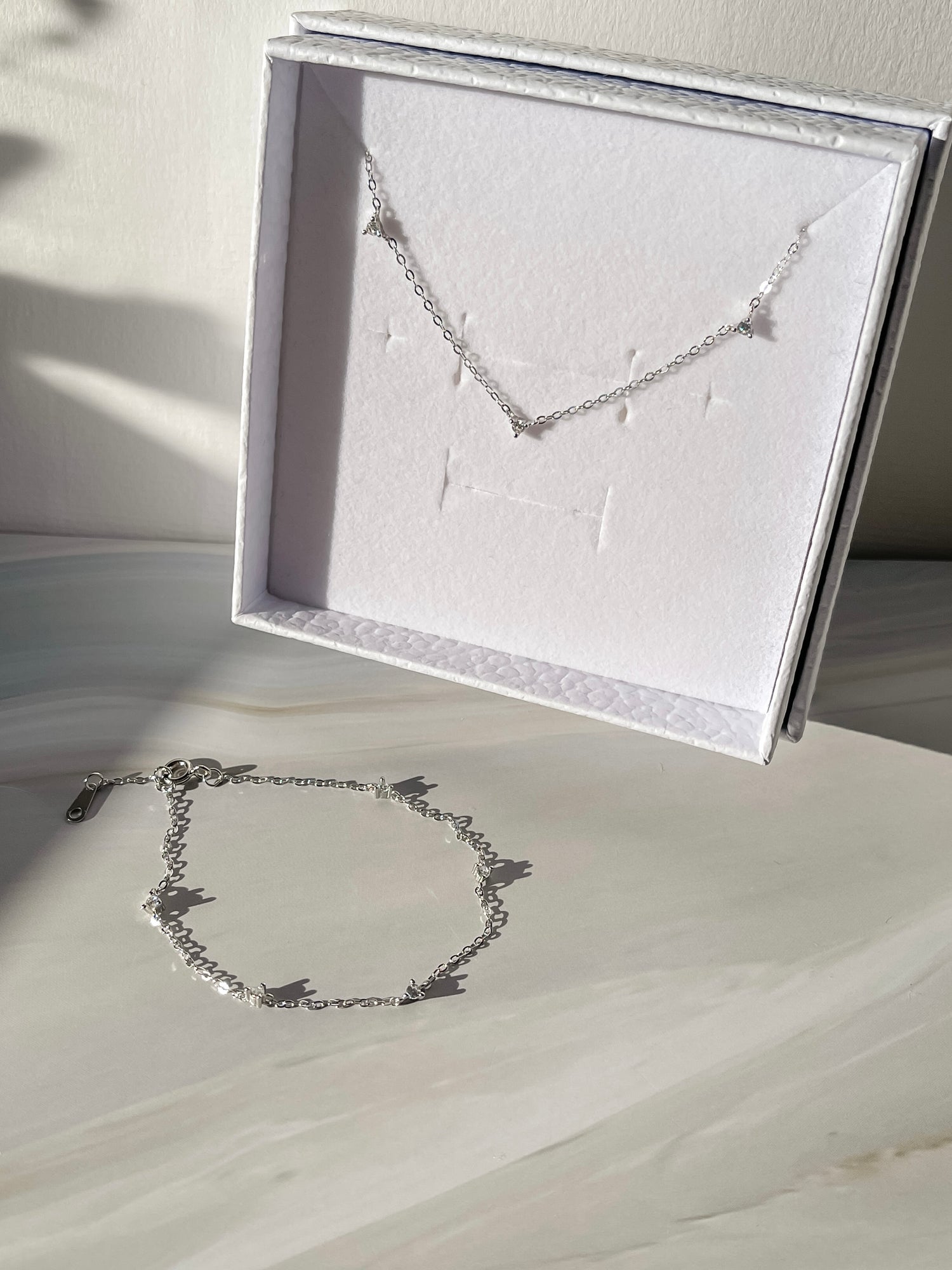 Frostiges Set | VORBESTELLUNG
