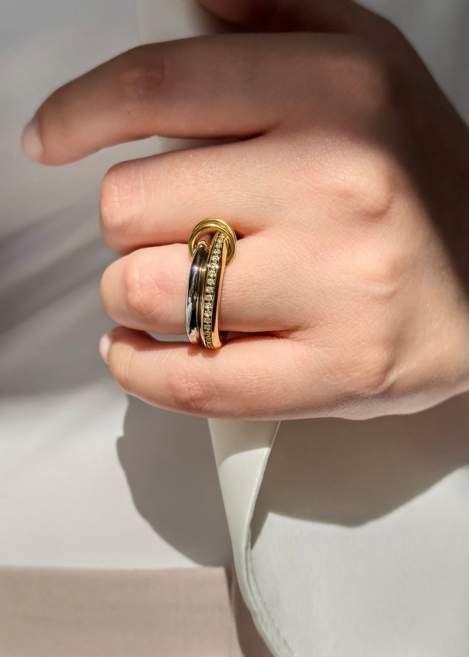 Perfect Bond Ring