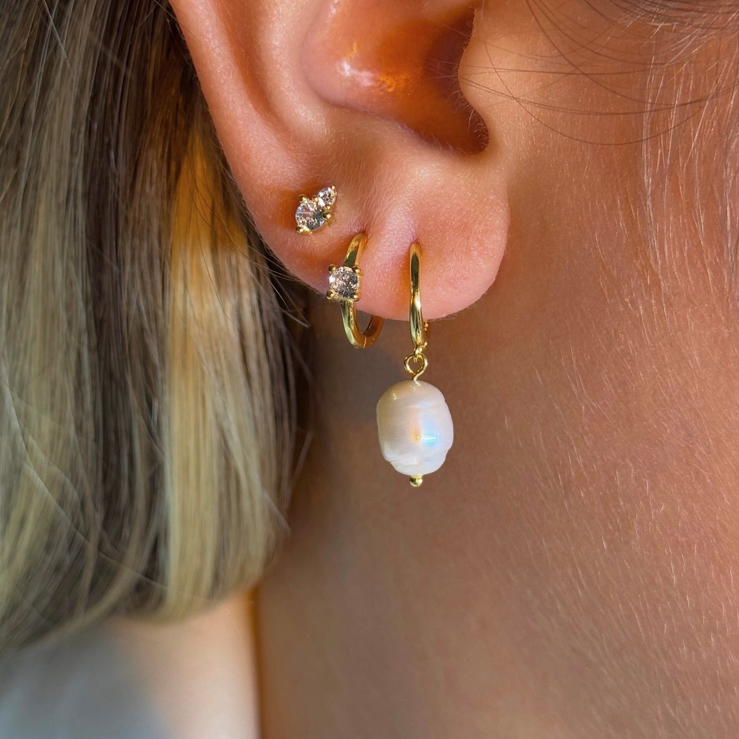 Pearl Drop Earring