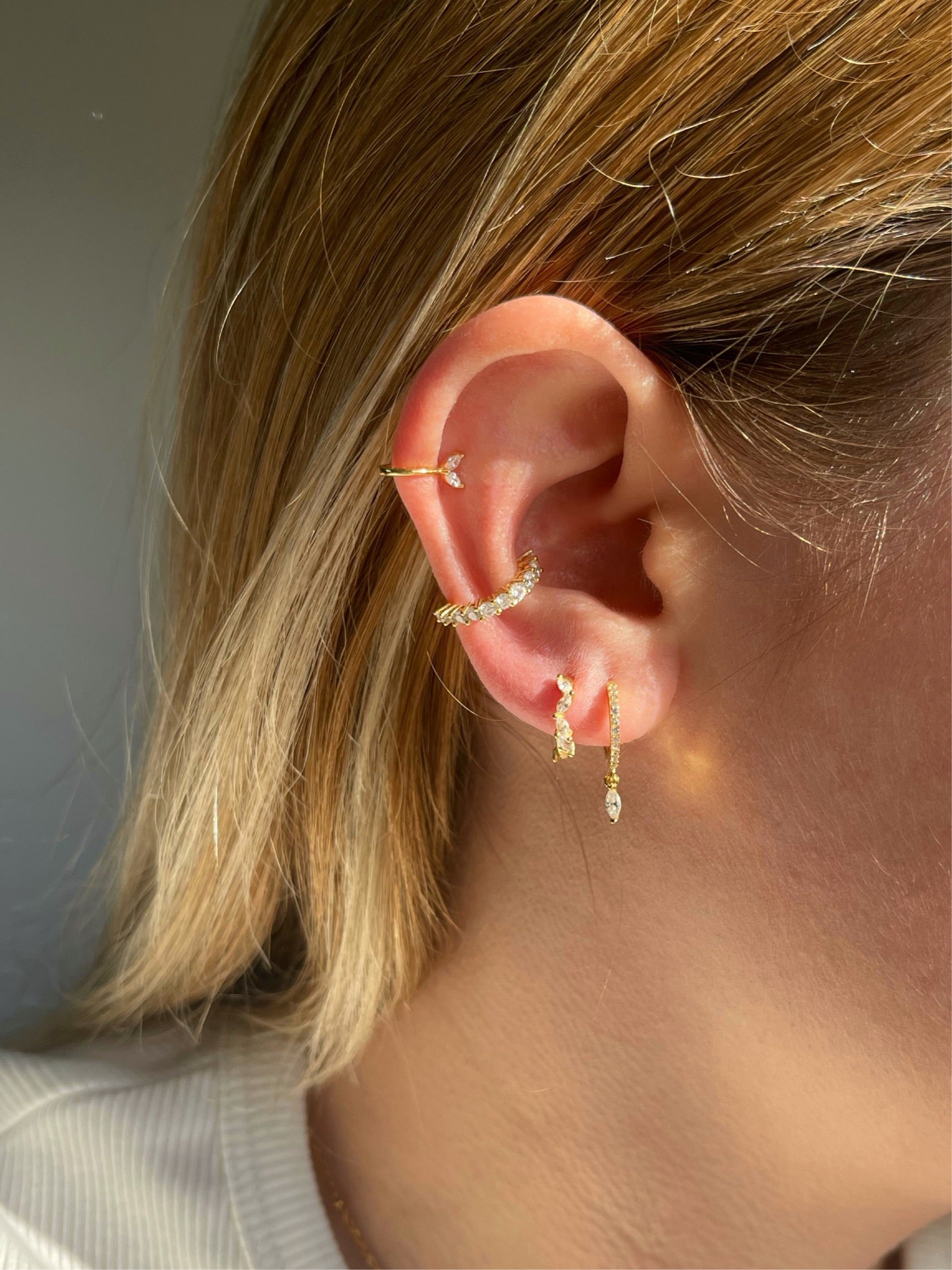 Blütenblätter Ear Cuff