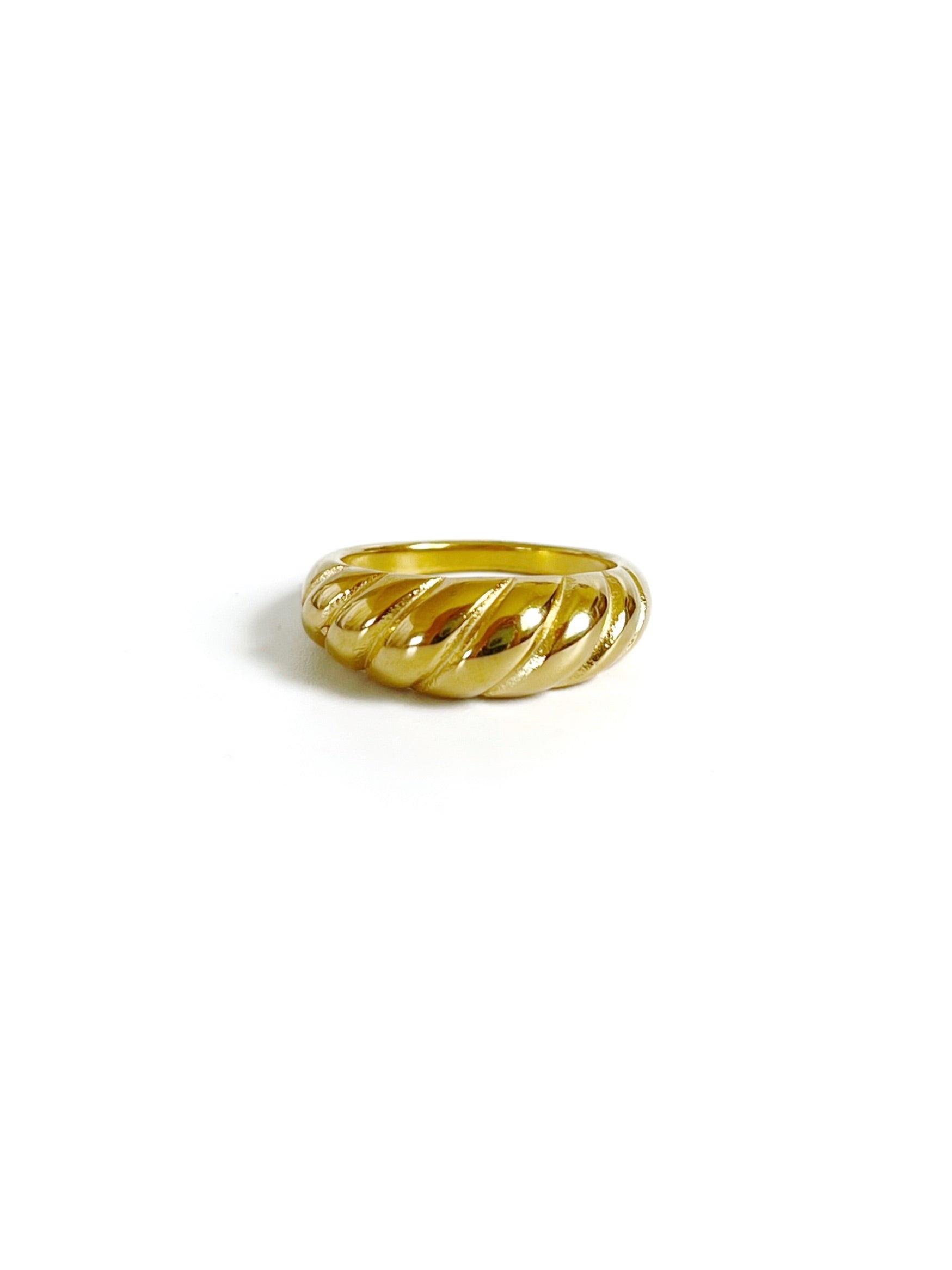 Croissant Ring